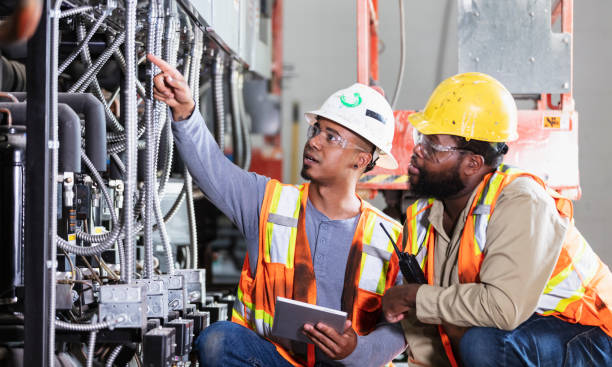 Best Electrical Installation Contractor  in Van Alstyne, TX